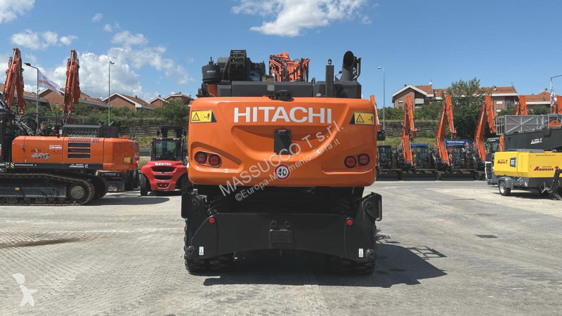 Rýpadlo Hitachi