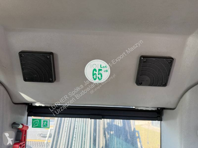 Lopatový nakládač Volvo EW240EMH