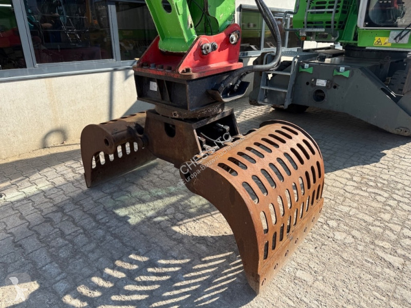 جرافة Sennebogen 818 M / 818 E / / E