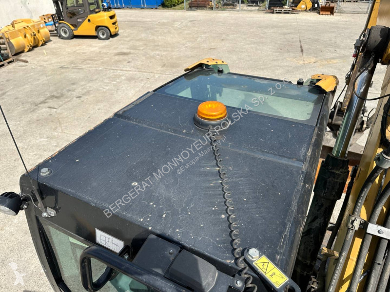 جرافة Caterpillar F