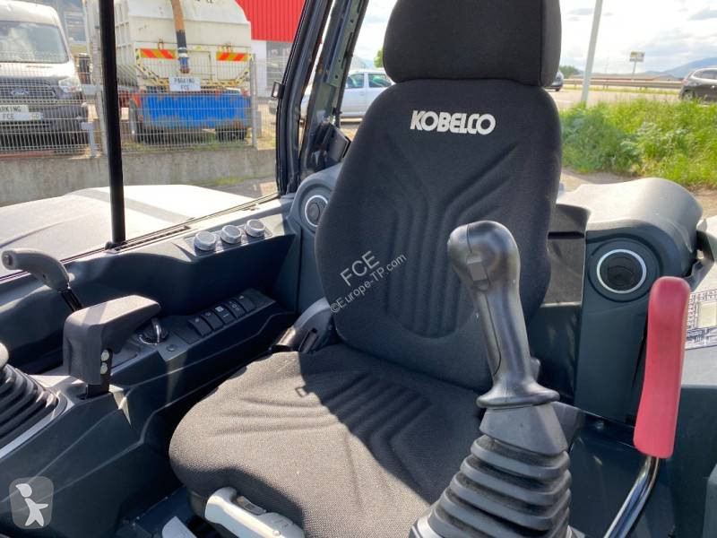 Rýpadlo Kobelco SK58/SRX-7 1er Main endommagée
