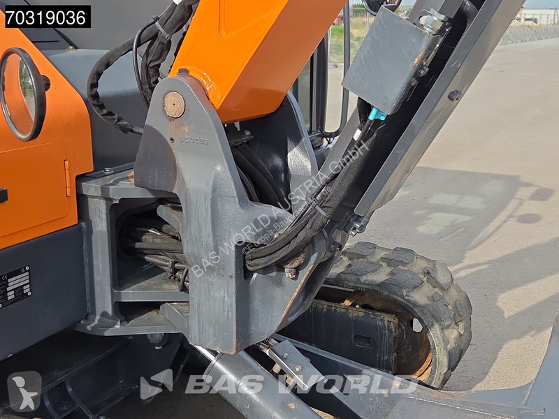 Pelle Doosan DX85 R-7 A/C