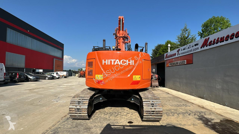 Rýpadlo Hitachi