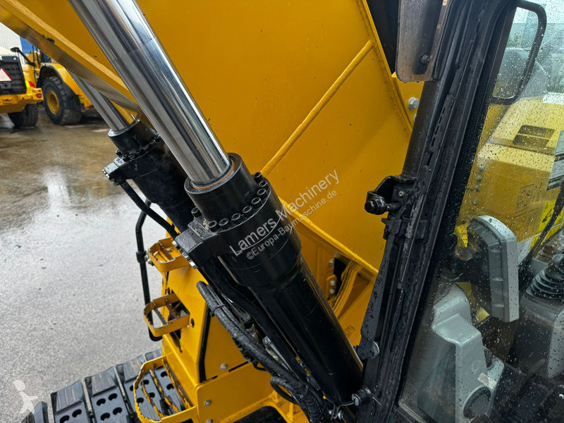 Escavatore Caterpillar FL CR .