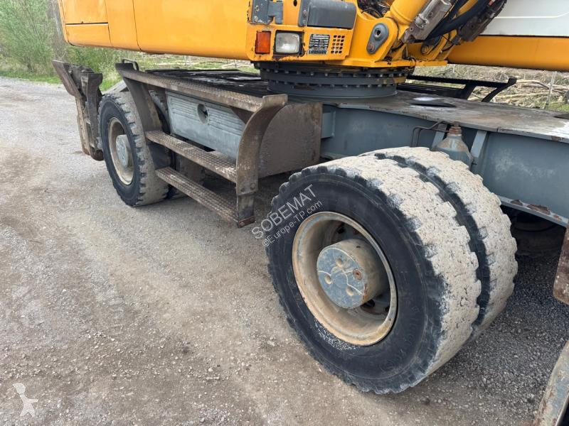 جرافة Liebherr A904C