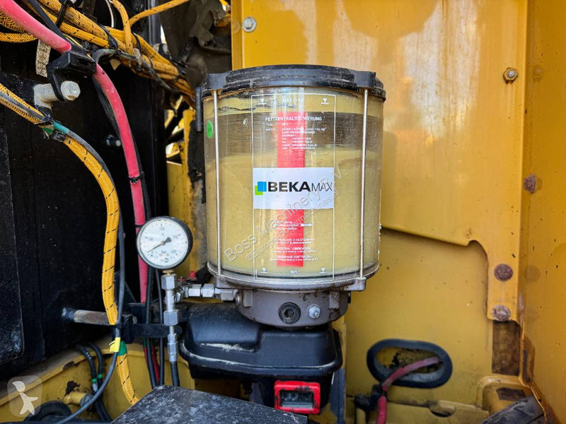 Rýpadlo Caterpillar 320FL - Automatic Greasing...