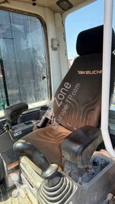 جرافة Takeuchi tb250 clim à 27 900 € ht
