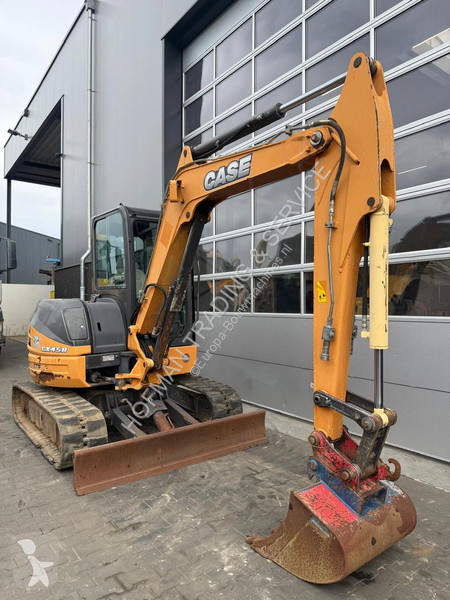 Lopatový nakládač Case CX45B