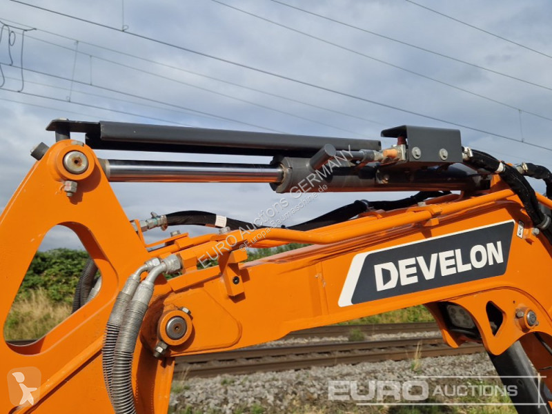 Rýpadlo Develon DX27Z-7