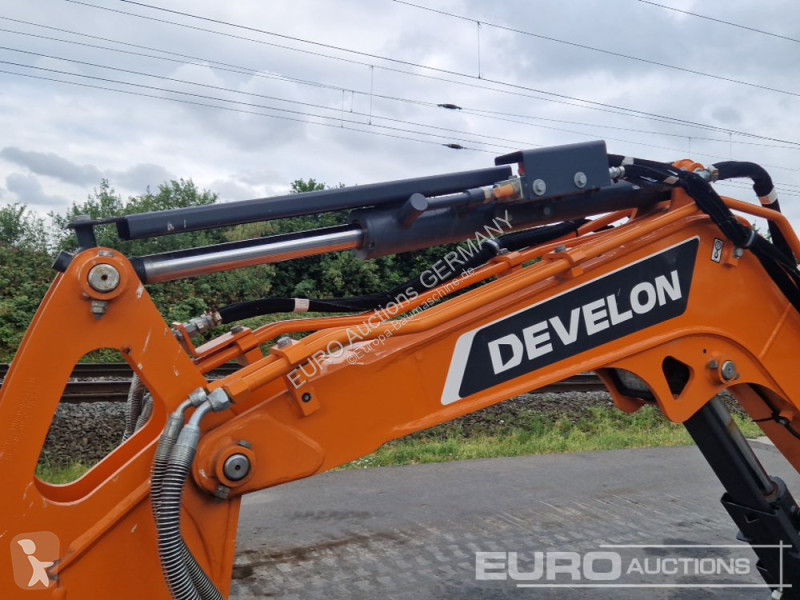Rýpadlo Develon DX27Z-7