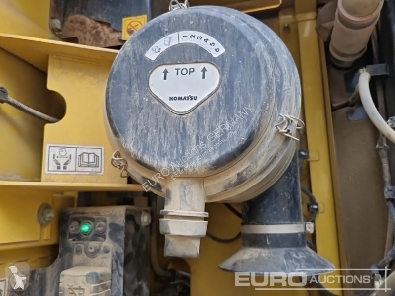 Rýpadlo Komatsu 10
