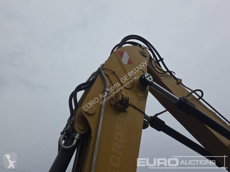 Graafmachine Caterpillar MH3024