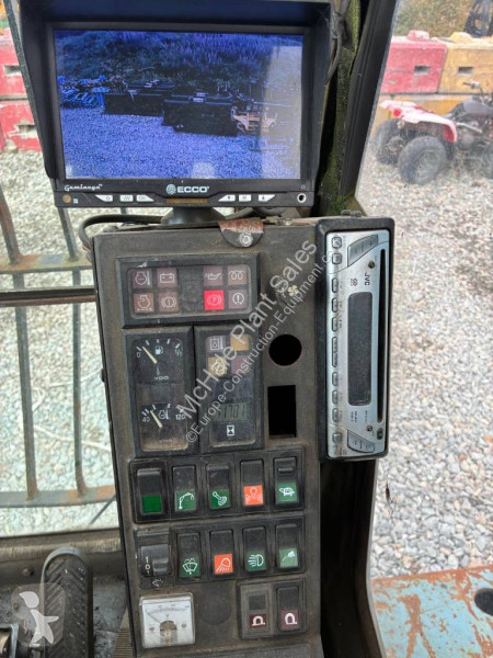 Skovl Fuchs MHL 340