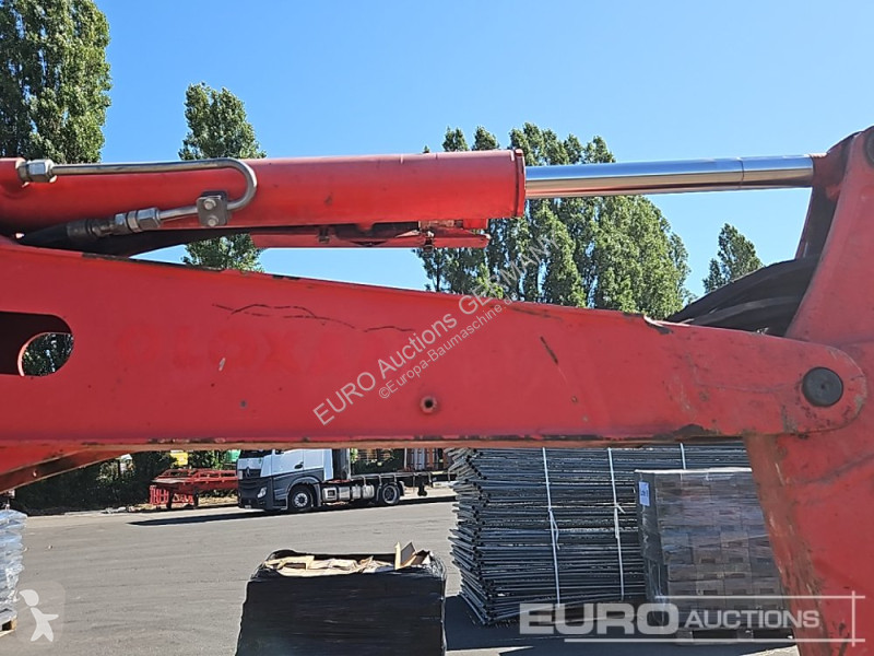 Экскаватор Volvo ECR25D