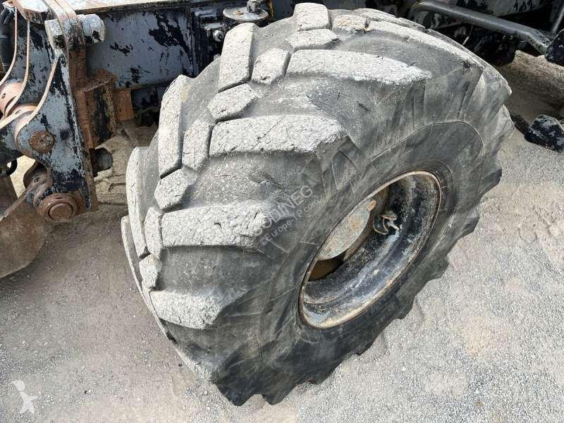 Lopatový nakládač Fiat-Hitachi  150W3