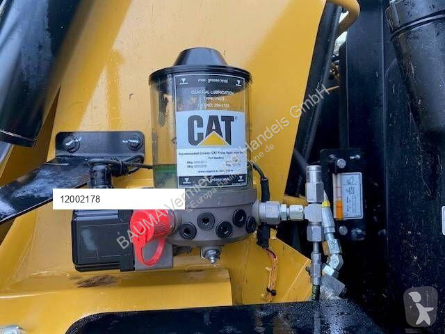 Lopatový nakládač Caterpillar MH 3022 MIETE /...