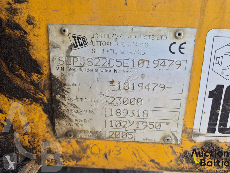 Lopatový nakládač JCB