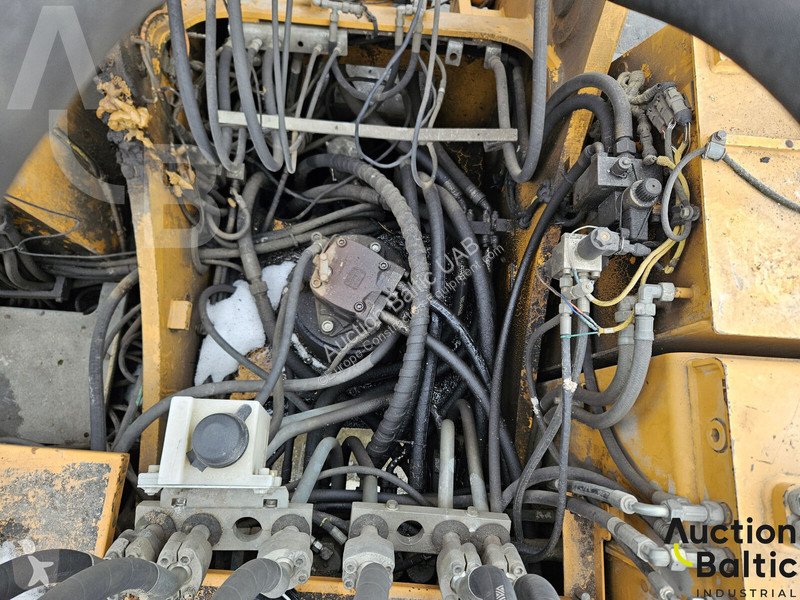 Liebherr A 944 C HD Litronic excavator