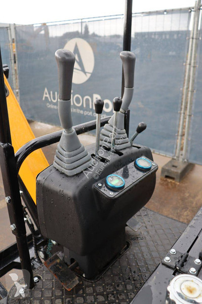 Excavadora JPC HT12