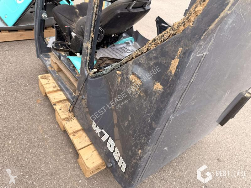 Excavadora Kobelco  SK75SR-7