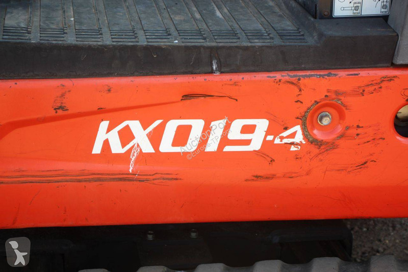 Багер Kubota