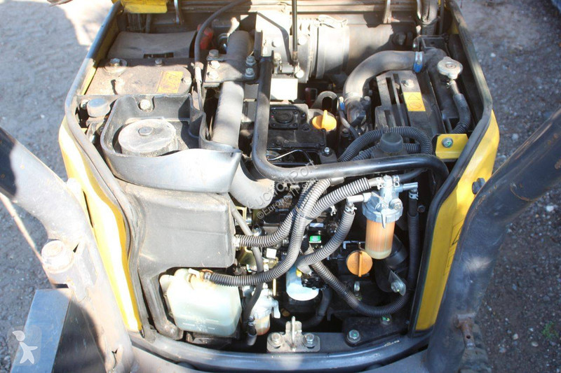 جرافة Yanmar E10SR