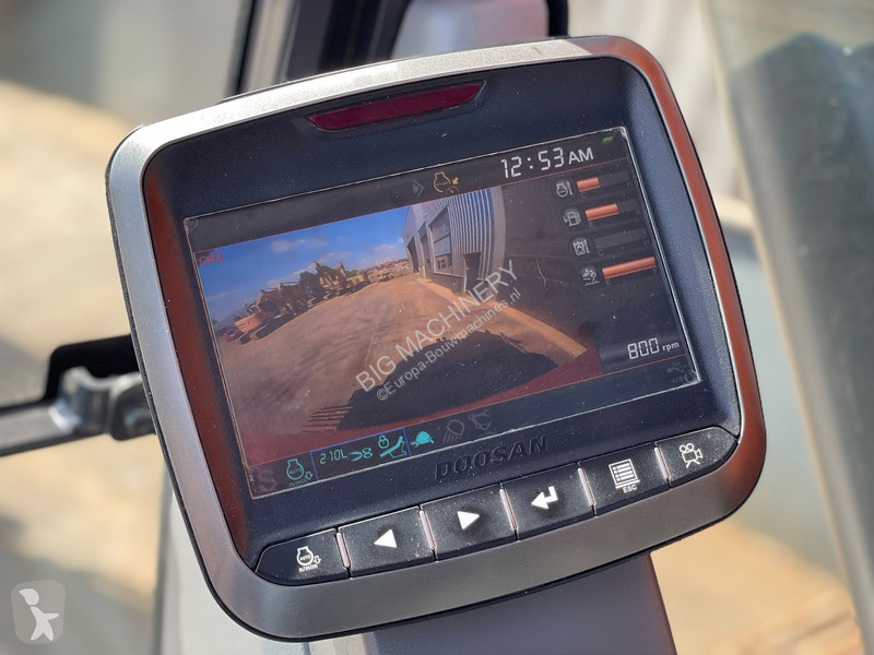 Excavadora Doosan 5
