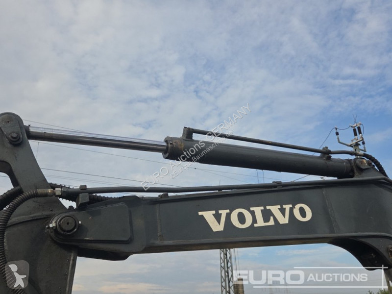 Багер Volvo EC60C