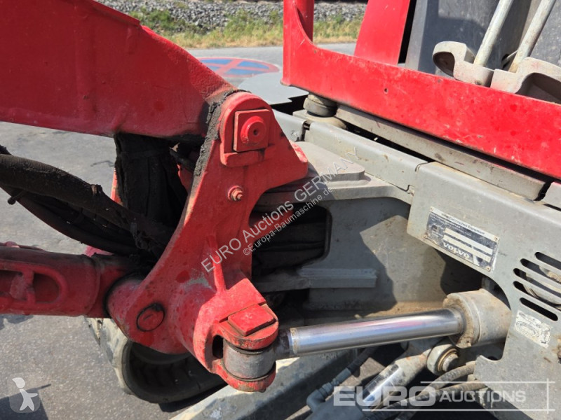 Graafmachine Volvo ECR25D