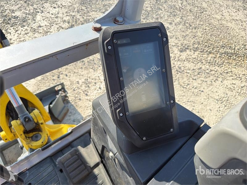 Екскаватор Wacker Neuson E