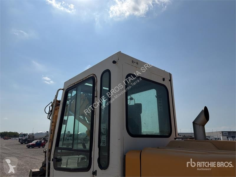 Екскаватор Liebherr Tracked Excavator