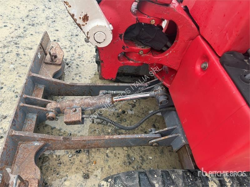 Экскаватор Takeuchi TB210R Mini Excavator