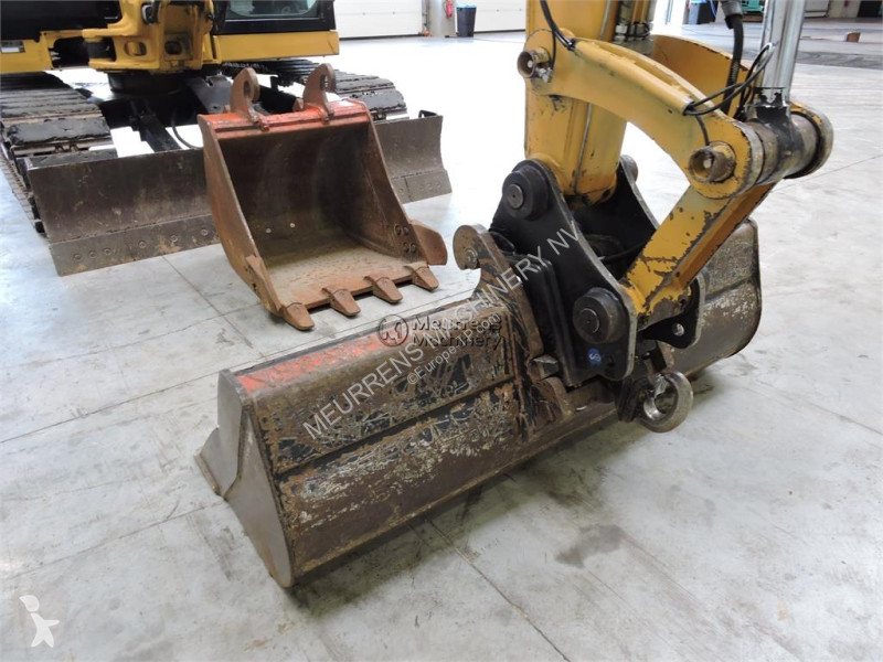 Экскаватор Caterpillar CR Automatic Greasing