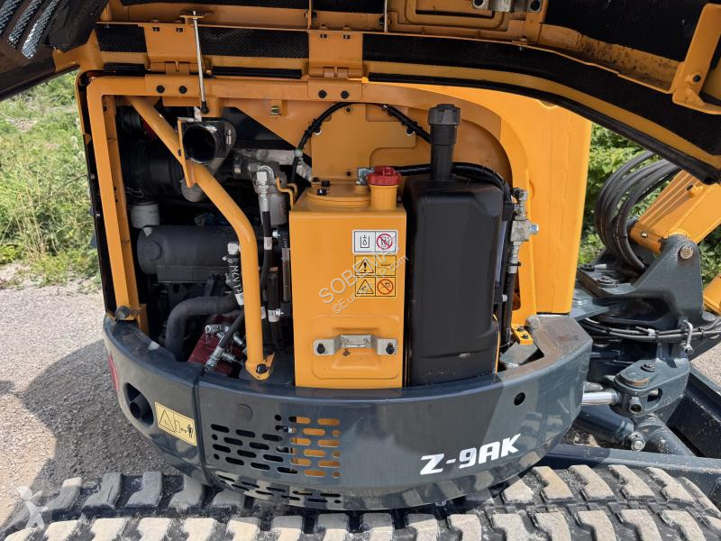 Skovel Hyundai  ROBEX 30Z-9AK
