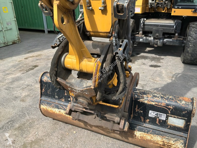 Graafmachine Caterpillar F