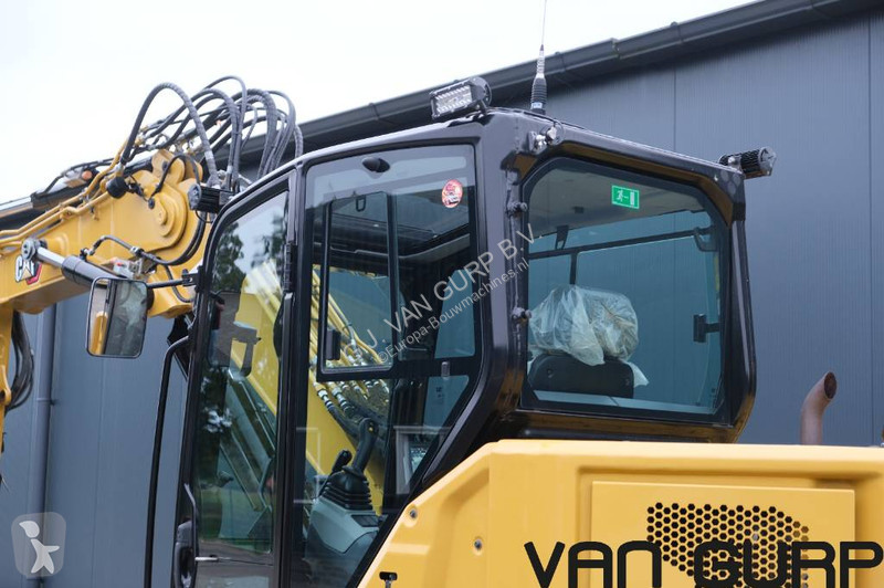 جرافة Caterpillar 308 CR | 2022 | 1400h | A/C |...