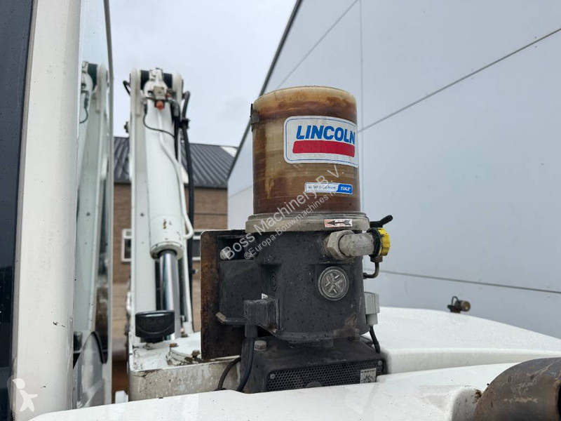 جرافة Mecalac - Many extra attachments! Auto Lube