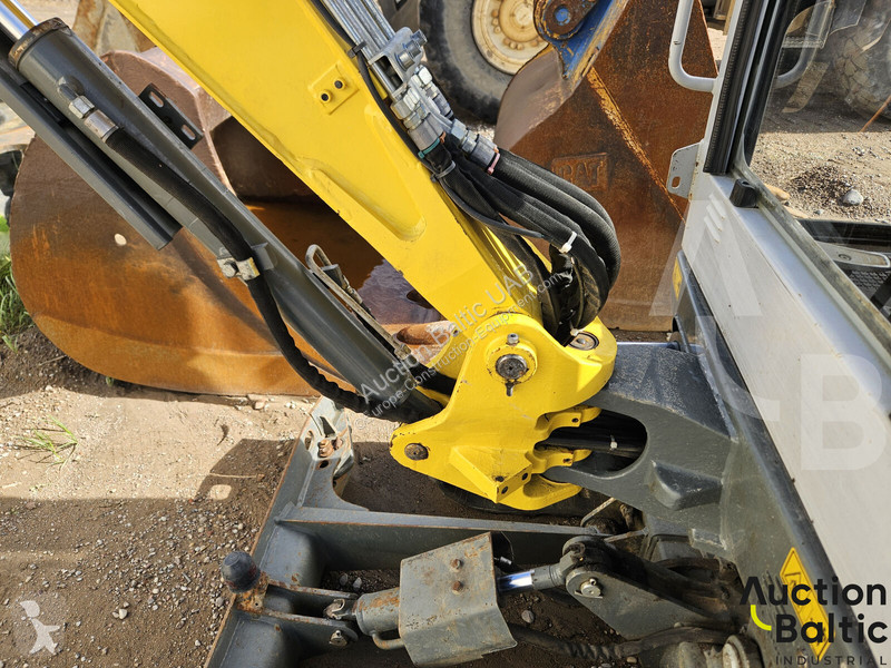 جرافة Wacker Neuson