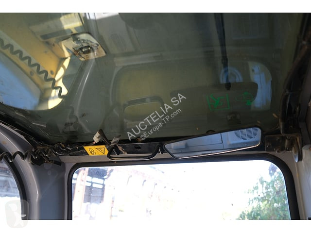 جرافة New Holland E135SR
