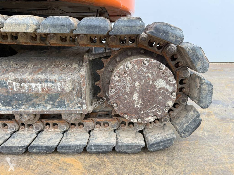 جرافة Hitachi - Hammer Lines / Automatic Greasing
