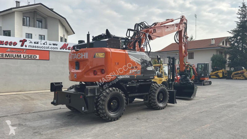Excavadora Hitachi ZX175 WT-7