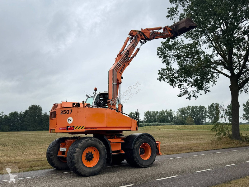 Skovel  2507
