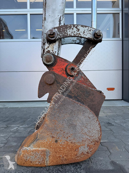 Excavadora Takeuchi