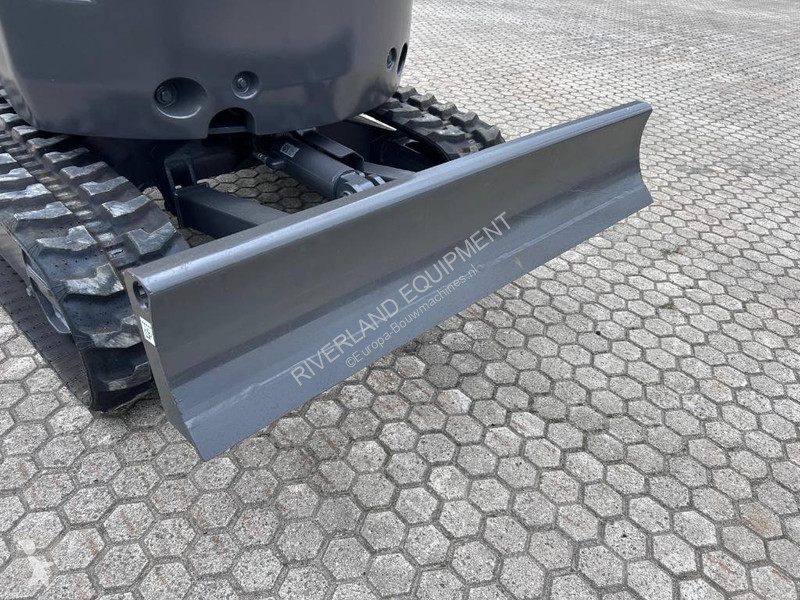 Pelle Volvo ECR25 Electric – 100% Electric...