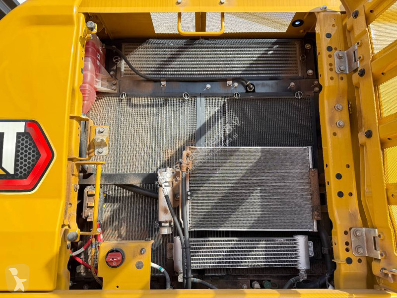 Pelle Caterpillar - BRAND NEW / UNUSED / 2026...