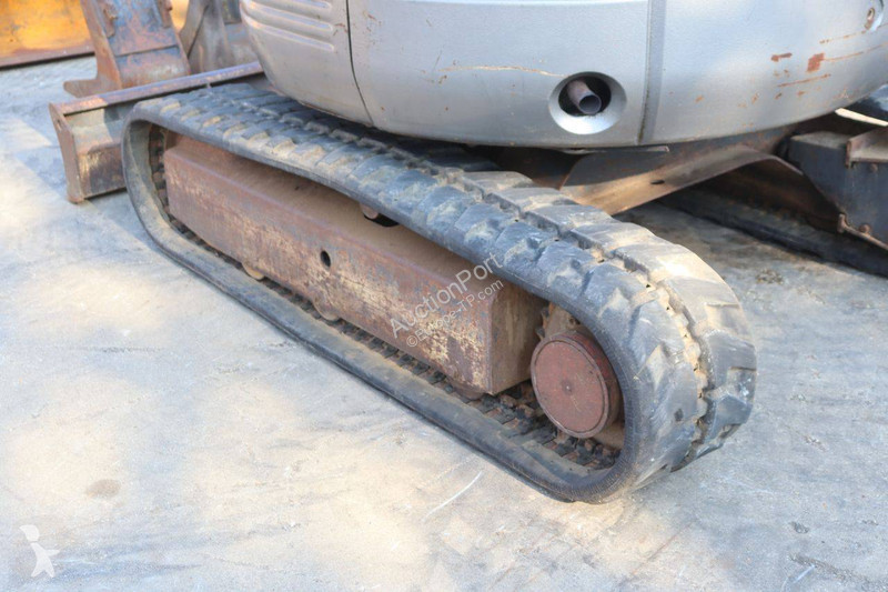 جرافة Kobelco SK25SR