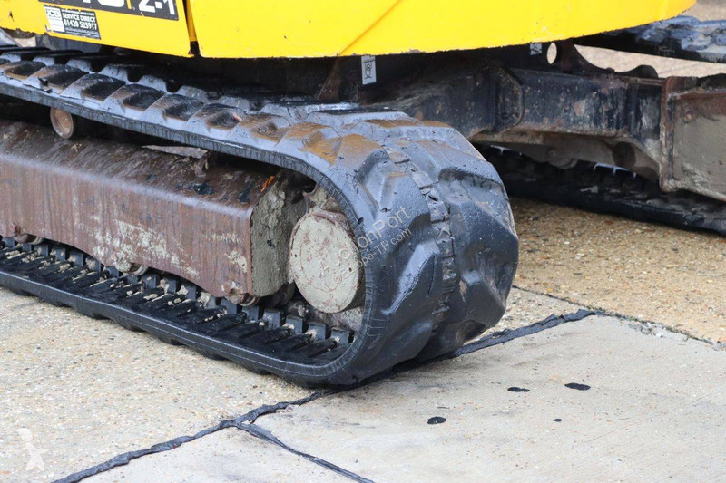 Pelle JCB Z1