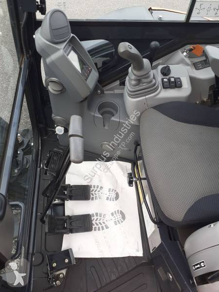 Pelle Hitachi ZX38 U6 CLR