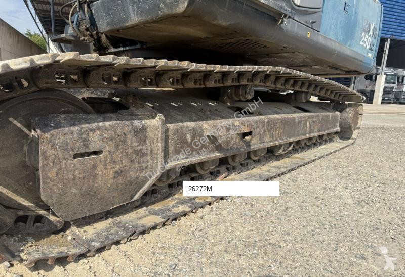 جرافة Hitachi / Swiss-Vehicle