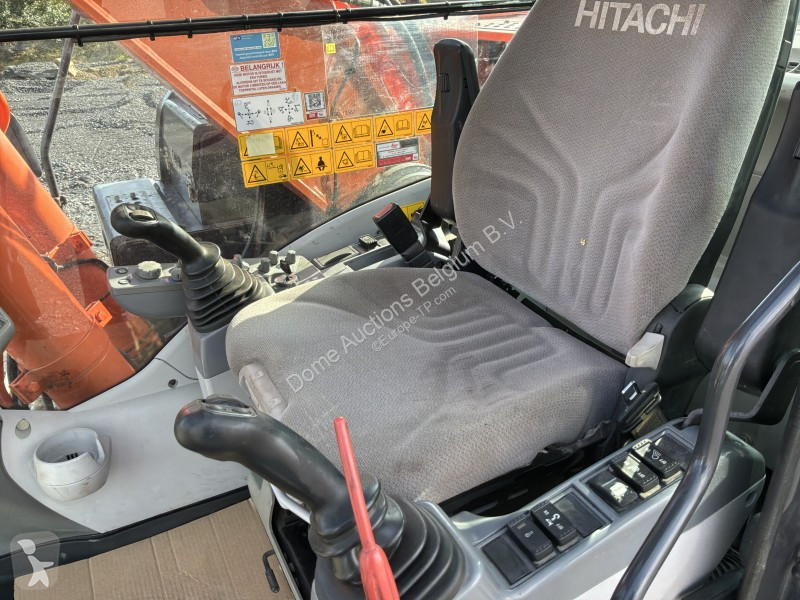 Excavator Hitachi Zaxis 300 LC